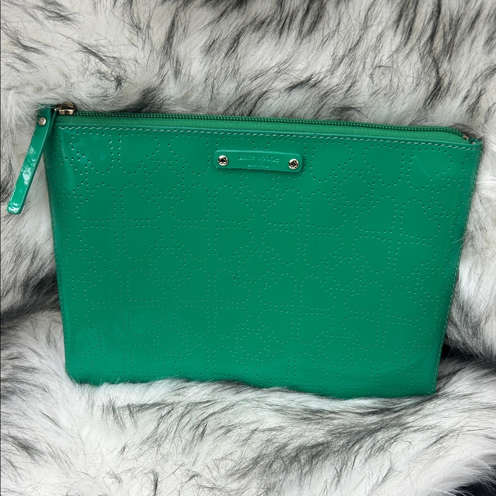 Kate Spade Vibrant Green Perforated Spades Clutch, EUC
